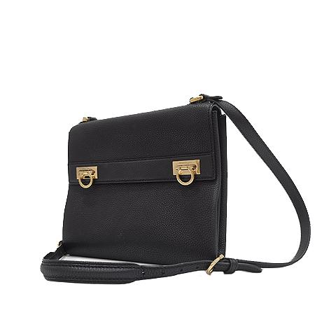 Ferragamo(��󰡸�) 21 F275 ���� ī����Ų ���� ���� ��ġ�� ���̾� ��� ũ�ν��� (���ַԵ���) �̹���2 - ���̺��� �߰���ǰ