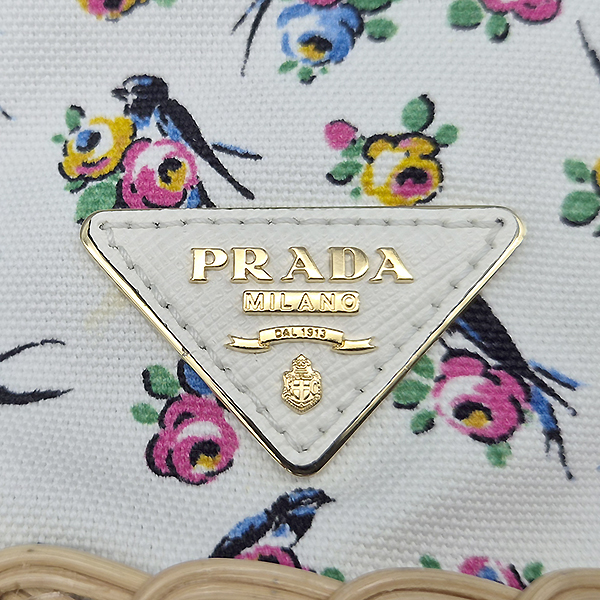 Prada(�����) 1BE040 ȭ��Ʈ �ö�� ���� ��ź �ٽ��� ��Ŷ ��Ʈ�� + �����Ʈ�� 2WAY [�ϻ�Ե���] �̹���5 - ���̺��� �߰���ǰ