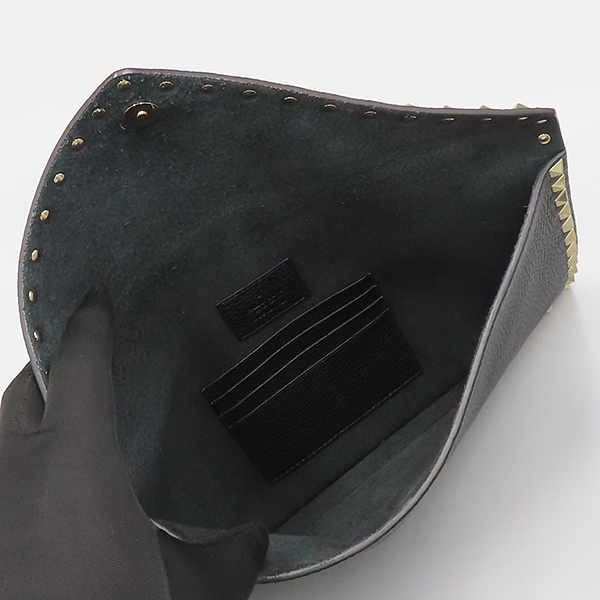 VALENTINO(�߷�Ƽ��) UW2P0P56VSH ���� ���� ���� �����͵� �������� �Ŀ�ġ �÷� Ŭ��ġ�� [��ź�Ե���] �̹���6 - ���̺��� �߰���ǰ