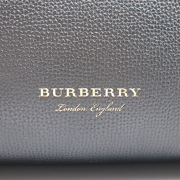 Burberry(������) 4023700 �Ͽ콺 üũ ��� ���� ��Ʈ�� + �����Ʈ�� 2WAY [�뱸��������] �̹���4 - ���̺��� �߰���ǰ