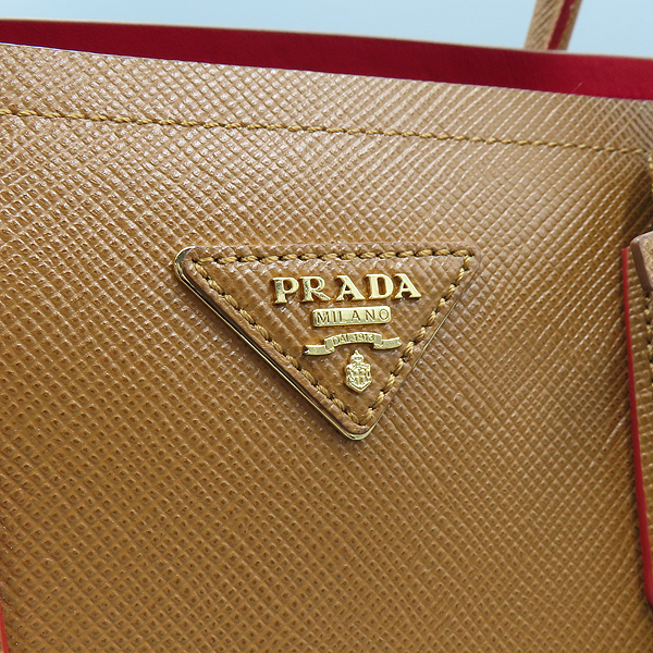 Prada(�����) B2756T ī��� ���ǾƳ� ���� �ﰢ�ΰ� �κ��� ��Ʈ�� + �����Ʈ�� [�ϳ��̻���] �̹���5 - ���̺��� �߰���ǰ
