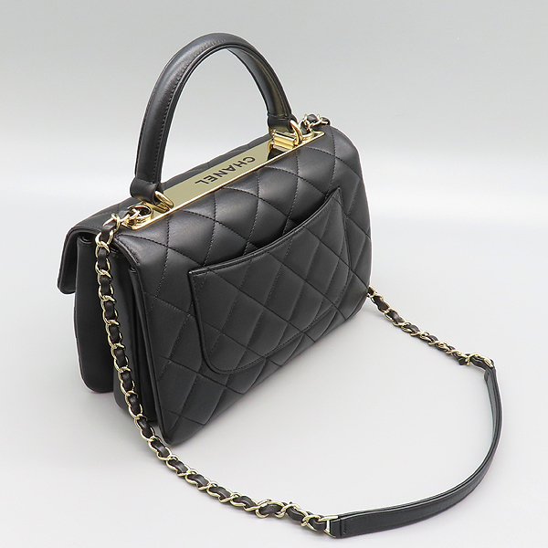 Chanel(����) A92236 ���� �÷� ����Ų ���� ��Ʋ�� ����Ż Ʈ���� CC ���� ��Ʈ�� + ü�ν�Ʈ�� 2-WAY [���̷Ե���] �̹���4 - ���̺��� �߰���ǰ