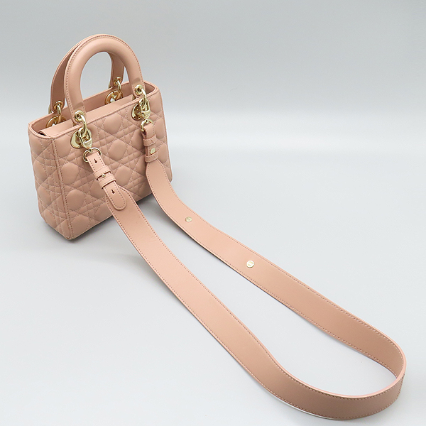 Dior(ũ����î���) M0538OCAL ������ ��� ����Ų ���̵� ��� MY ABC ���� ��Ʈ�� + ��� ��Ʈ�� 2-WAY [���̷Ե���] �̹���3 - ���̺��� �߰���ǰ
