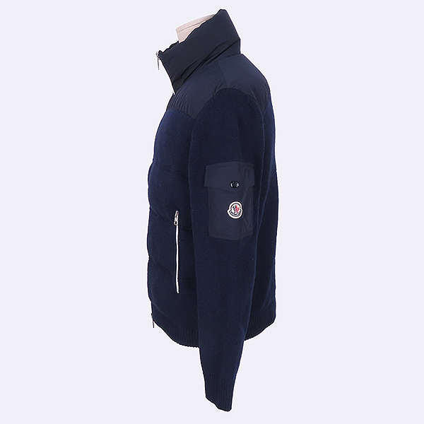 MONCLER(��Ŭ����) I2091B00005 ���̺� �� �е� ����� - XL [���ε�������] �̹���2 - ���̺��� �߰���ǰ