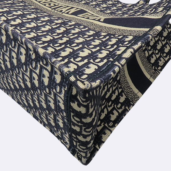 Dior(ũ����î���) M1286ZRIW_M828 ��ũ�� & ���� Dior Oblique ������ũ �ڼ� �ڰ��� Dior Book Tote �� ��Ʈ ���� ��Ʈ�� [��������] �̹���3 - ���̺��� �߰���ǰ