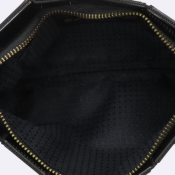 ISSEY MIYAKE(�̼��̹̾���) BB88-AG561 ���� �÷� �ٿ��ٿ� ������ ���̽�Ʈ ���� �� ũ�ν��� [��������] �̹���4 - ���̺��� �߰���ǰ