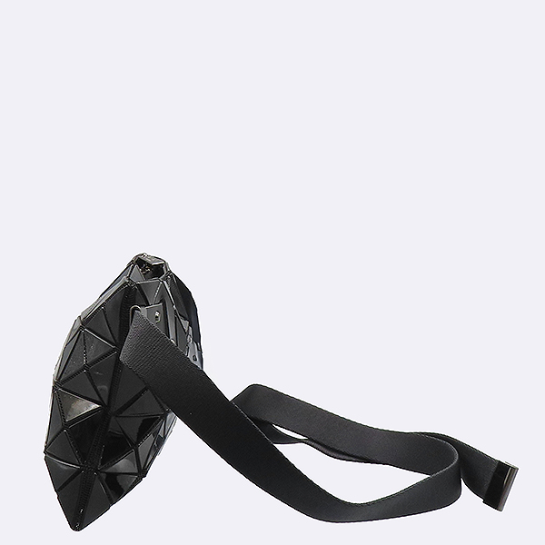 ISSEY MIYAKE(�̼��̹̾���) BB88-AG561 ���� �÷� �ٿ��ٿ� ������ ���̽�Ʈ ���� �� ũ�ν��� [��������] �̹���2 - ���̺��� �߰���ǰ