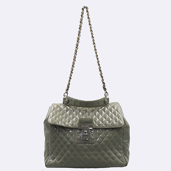 Chanel(����) A39161 �׷��� ���̴�Ʈ ���� ���� �������� ž�ڵ� ��Ʈ�� + �����Ʈ�� 2WAY [�б�����] �̹���3 - ���̺��� �߰���ǰ