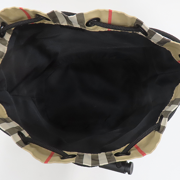 Burberry(������) 8026737 ��ī�̺� ������ ������ ��Ʈ������ ���Ϸ� ��ν�Ʈ�� ��Ŷ �Ŀ�ġ [��õ��] �̹���7 - ���̺��� �߰���ǰ