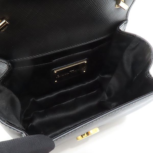 Ferragamo(��󰡸�) 21 E479 ���� ���ǾƳ� GINNY ���� �ٶ� ���� �ΰ� �̴� ü�� �÷� ũ�ν��� [��õ��] �̹���7 - ���̺��� �߰���ǰ