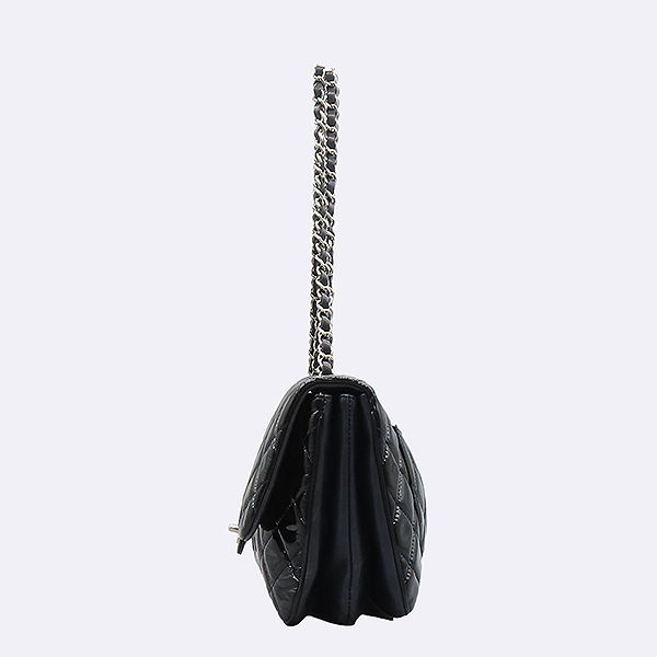 Chanel(����)  A94024 ���̺� ���̴�Ʈ Ŭ���� ���ڵ��  COCO �ΰ� �÷� ���� ü�� ����� [��������] �̹���2 - ���̺��� �߰���ǰ