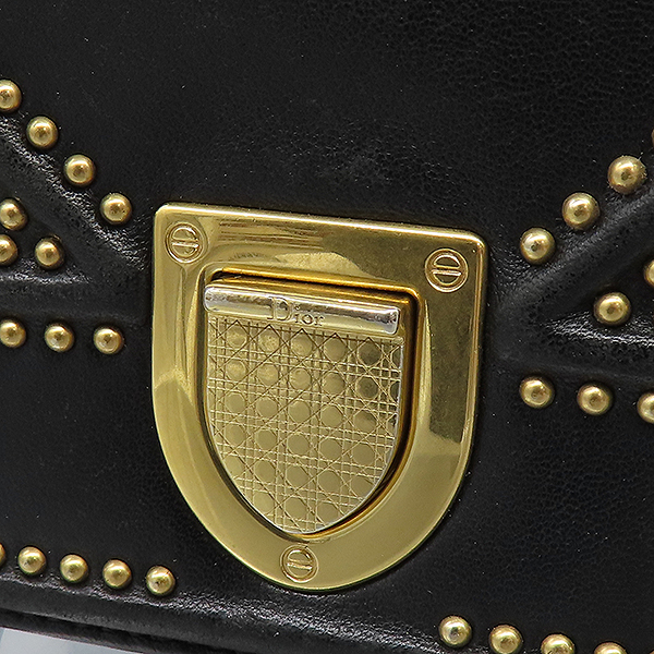Dior(ũ����î���) M0421CWSR ���� ���� ��� ����� ���� ���͵� ũ�ν��� [��������] �̹���4 - ���̺��� �߰���ǰ