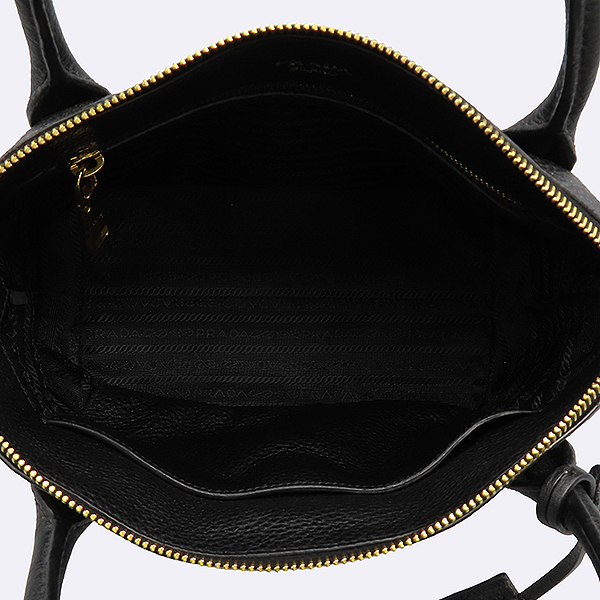 Prada(�����) 1BA111 ���� ���ڷδ��̳� ���� �ΰ� ž�ڵ� ��Ʈ�� + �����Ʈ�� 2WAY [��������] �̹���7 - ���̺��� �߰���ǰ