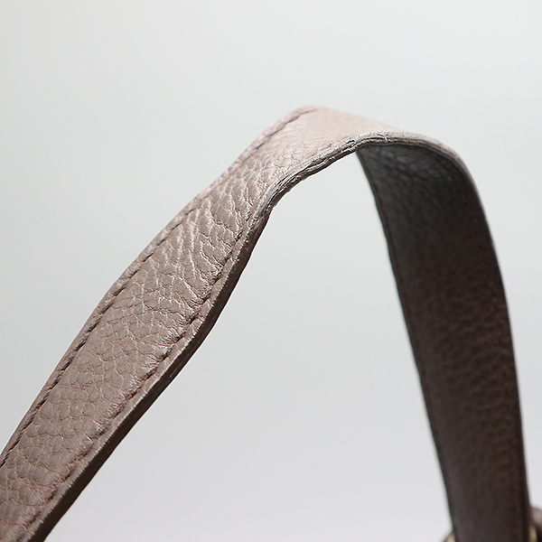 Gucci(����) 296851 GG �ΰ� �ڰ��� ȣ�� ��Ʈ�� + �����Ʈ�� 2WAY [�뱸��������] �̹���6 - ���̺��� �߰���ǰ