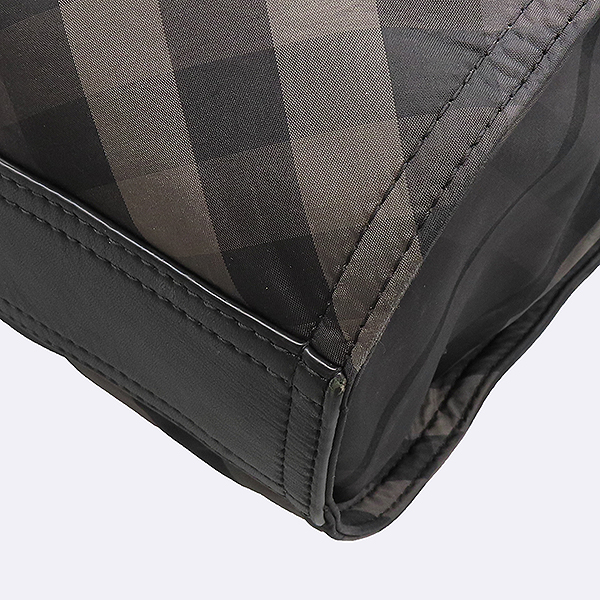 Burberry(������) 3953044 �׷��� �÷� �к긯 ���� ����� [��������] �̹���3 - ���̺��� �߰���ǰ
