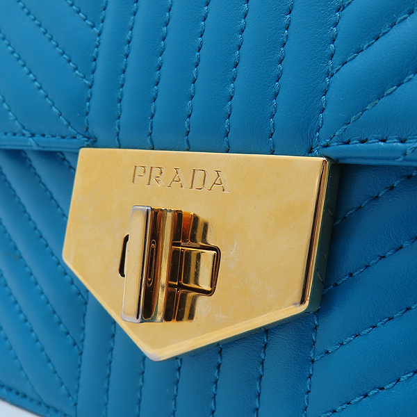 Prada(�����) 1BD210 ���� �÷� ���� Diagramm ���̾�׷� ����Ż �� �� ü�� �÷� ����� [��õ��] �̹���5 - ���̺��� �߰���ǰ