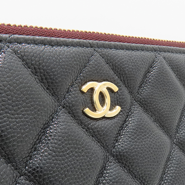 Chanel(����) A82552 ���� ĳ��Ų Ŭ���� ���� CC ���� �ΰ� Ŭ��ġ [��õ��] �̹���5 - ���̺��� �߰���ǰ