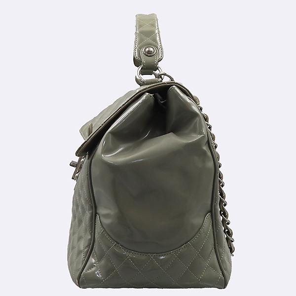 Chanel(����) A39161 �׷��� ���̴�Ʈ ���� ���� �������� ž�ڵ� ��Ʈ�� + �����Ʈ�� 2WAY [�б�����] �̹���2 - ���̺��� �߰���ǰ