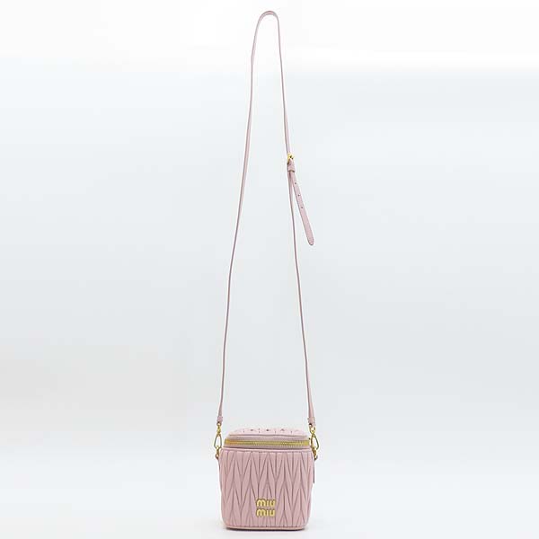 MiuMiu(�̿�̿�) 5NR018 ���׶�� ���� �̴� �Ŀ�ġ ũ�ν��� [��õ��] �̹���4 - ���̺��� �߰���ǰ