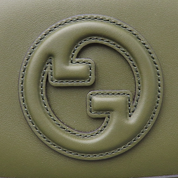 Gucci(����) 815714 ���е� �̵�� ž �ڵ� ������ ��Ʈ�� + �����Ʈ�� [���ε�������] �̹���6 - ���̺��� �߰���ǰ