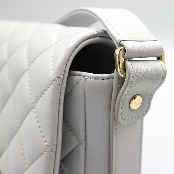 Chanel(����) A39567 ���� ī����Ų ����Ʈ �׷��� ������ ���� ũ�ν��� [�뱸��������] �̹���5 - ���̺��� �߰���ǰ