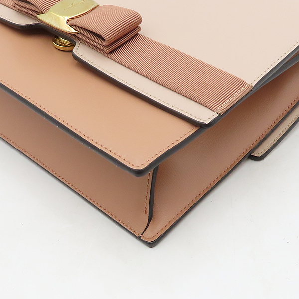 Ferragamo(��󰡸�) 21 1284 ��ũ �÷� ���� �� �ٶ� ���� ü�� ũ�ν��� [�д�������] �̹���4 - ���̺��� �߰���ǰ