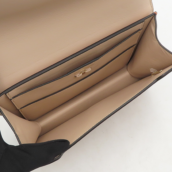 Ferragamo(��󰡸�) 21 1284 ��ũ �÷� ���� �� �ٶ� ���� ü�� ũ�ν��� [�д�������] �̹���5 - ���̺��� �߰���ǰ