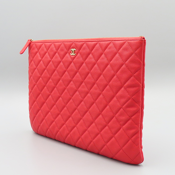 Chanel(����) A82552 ���� ĳ��Ų Ŭ���� ���� CC ���� �ΰ� Ŭ��ġ [�ϳ��̻���] �̹���4 - ���̺��� �߰���ǰ
