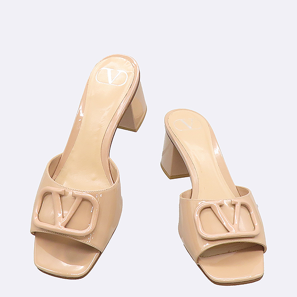 VALENTINO(�߷�Ƽ��) 3W2S0HA6 ����ī�� �÷� ���̴�Ʈ ����ٴ� V�ΰ� �����̵� �� ���� - 38������ [��������] �̹���2 - ���̺��� �߰���ǰ
