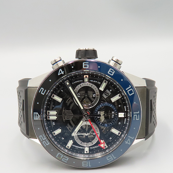 Tag Heuer(�±�ȣ�̾�) CBG2A1Z.FT6157 ��� ũ�γ�׷��� GMT Ʈ�� Ÿ�� Į���� ȣ�̾� 02 �����ƽ 45MM ���� ��� ���� �ð� [��ź�Ե���] �̹���2 - ���̺��� �߰���ǰ