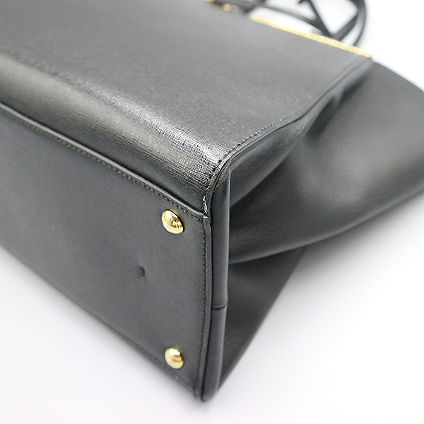 Fendi(���) 8BH272 ���� ���� SHOPPING GRANDE VITELLO �߿��긣 M �̵� ��Ʈ�� [�뱸��������] �̹���4 - ���̺��� �߰���ǰ