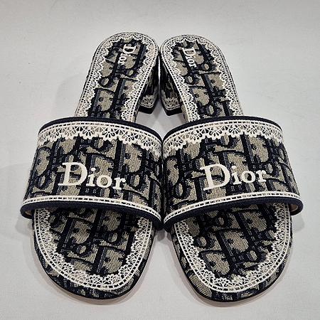 Dior(Å©¸®½ºÃ®µð¿Ã) KCO753DOF ºí·ç µð¿Ã ¿Àºí¸®Å© ÀÚ¼ö ÄÚÆ° & ÈÀÌÆ® ·¹À̽º µ§ÅÚ Èú ½½¶óÀÌµå »÷µé-38.5 (±¤ÁÖ·Ôµ¥Á¡) Dior(Å©¸®½ºÃ®µð¿Ã) KCO753DOF ºí·ç µð¿Ã ¿Àºí¸®Å© ÀÚ¼ö ÄÚÆ° & ÈÀÌÆ® ·¹À̽º µ§ÅÚ Èú ½½¶óÀÌµå »÷µé-38.5 (±¤ÁÖ·Ôµ¥Á¡)