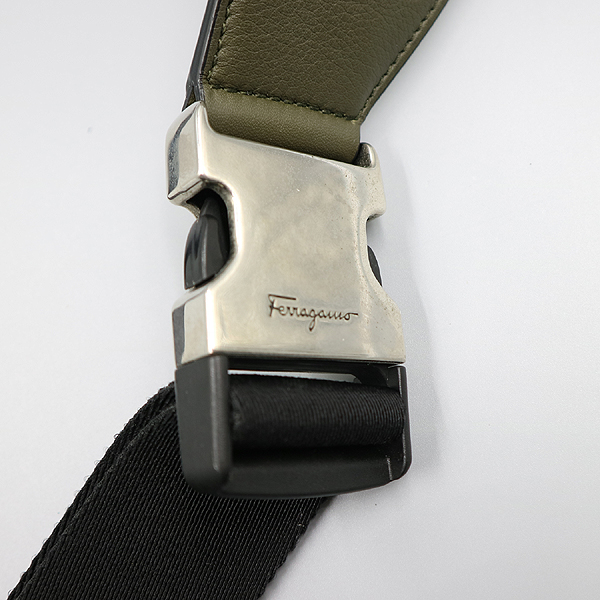 Ferragamo(��󰡸�) GG-240615 īŰ ī����Ų ��ġ�� ���� ���̽�Ʈ ��Ʈ�� [�뱸��������] �̹���6 - ���̺��� �߰���ǰ