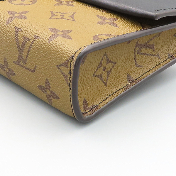 Louis Vuitton(���̺���)  M44101 ������ ���� ĵ���� �÷� Ŭ��ġ + ũ�ν� ��Ʈ��  [õ�Ƚż�����] �̹���4 - ���̺��� �߰���ǰ