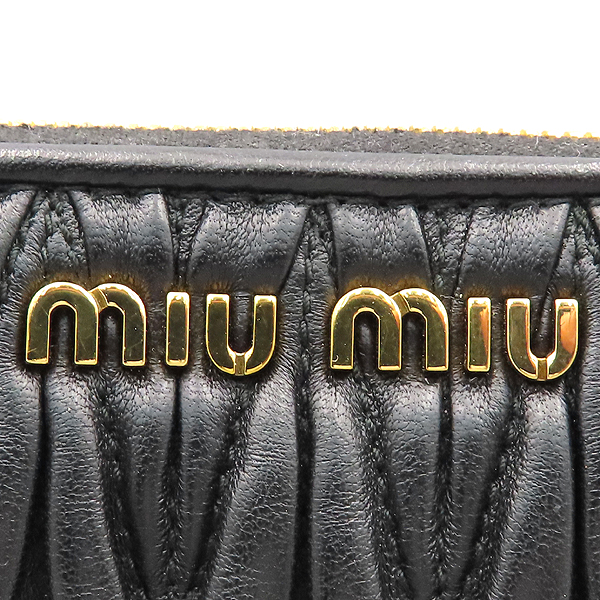 MiuMiu(�̿�̿�) 5MB003 ���� ���� MATELASSE(��Ʈ���) ���� �ΰ� �Ŀ�ġ �� ������ [õ�Ƚż�����] �̹���4 - ���̺��� �߰���ǰ