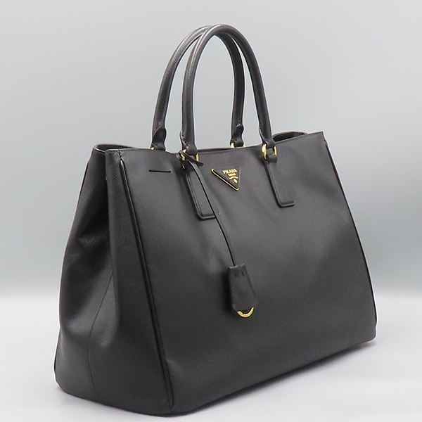 Prada(�����) BN1844 ���� SAFFIANO LUX ���ǾƳ� ���� �ﰢ ���� �ΰ� ��Ʈ�� [��ź�Ե���] �̹���3 - ���̺��� �߰���ǰ