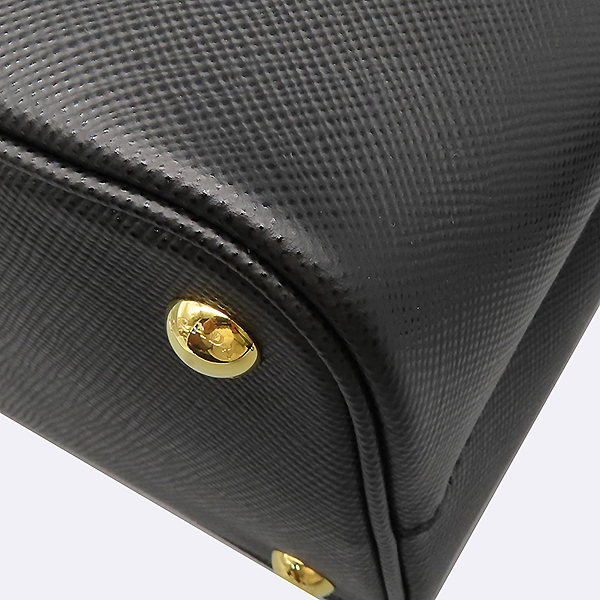 Prada(�����) 1BA212 ���� ���ǾƳ� �ĴϿ� �κ��� �̵�� ��Ŷ ��Ʈ�� + ��Ʈ�� 2WAY [�ϻ�Ե���] �̹���4 - ���̺��� �߰���ǰ