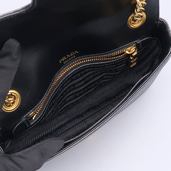 Prada(�����) 1BD193 ���� ���ǾƳ� �÷� ü�� ũ�ν��� [����������] �̹���5 - ���̺��� �߰���ǰ