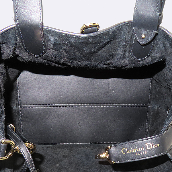 Dior(ũ����î���) M2821OSHJ_M900 ���� ��� ������ �̵� ��Ʈ�� + ���� �Ŀ�ġ [��������] �̹���6 - ���̺��� �߰���ǰ