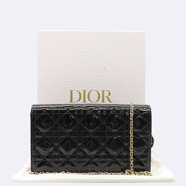 ��� LADY DIOR ü�� �Ŀ�ġ ũ�ν��� 