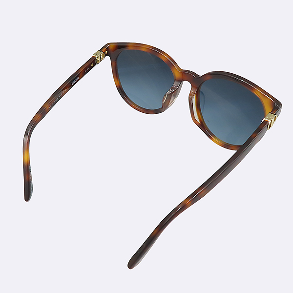 Dior(ũ����î���) R2F 26B1 30 ������ ���� �ΰ� �����ĵ� ���۶� [�����] �̹���4 - ���̺��� �߰���ǰ
