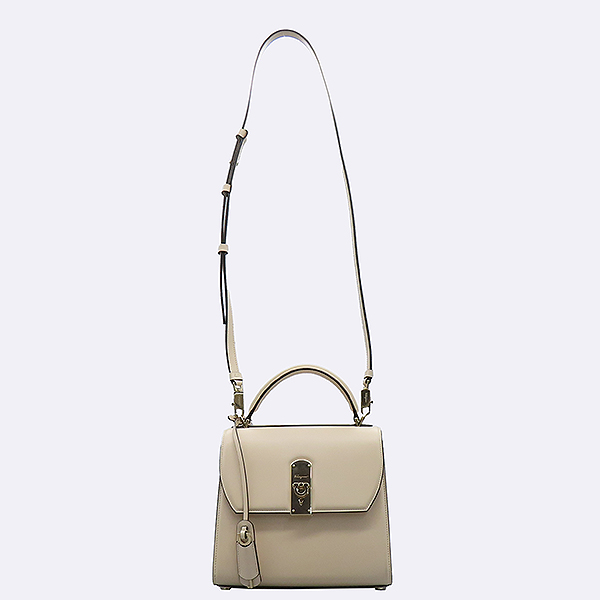 Ferragamo(��󰡸�) 21 H645 ������ ī�� ��Ų �ڽ���(BOXYZ) �̵�� ž�ڵ� ��Ʈ�� + �����Ʈ�� 2WAY [��������] �̹���4 - ���̺��� �߰���ǰ