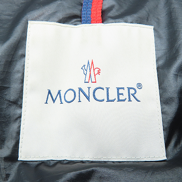 MONCLER(��Ŭ����) I20911A00182 ���� �÷� CARDERE(ī����) ������ �е� - 3������ [��������] �̹���4 - ���̺��� �߰���ǰ