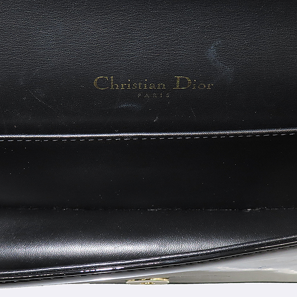 Dior(ũ����î���) S0204OVRB ���� �÷� ��� ���̴�Ʈ �۾��� ���� ���̵� ��� �Ŀ�ġ �� ü�� ũ�ν��� [��������] �̹���7 - ���̺��� �߰���ǰ