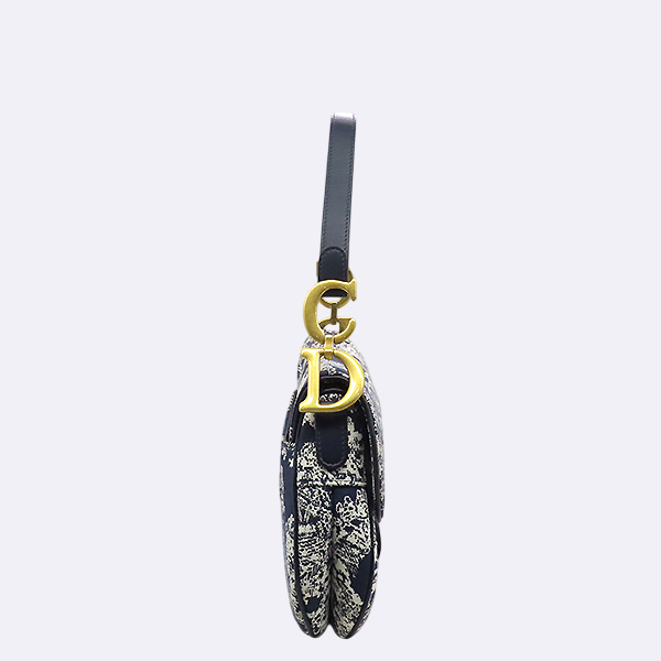 Dior(ũ����î���) M0446CTFO �к긯 Ʈ�� �� ���� ������ Saddle(����) ����� [�λ꼾�Һ���] �̹���2 - ���̺��� �߰���ǰ