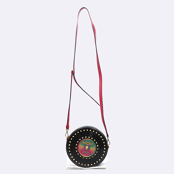 MCM ���͵� 1976 �ƹ��� ũ�ν��� 