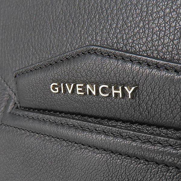 GIVENCHY(�����) BB05227012 ���� ���� ��Ƽ���� ������ ���� �ΰ� M������ Ŭ��ġ [��������] �̹���4 - ���̺��� �߰���ǰ