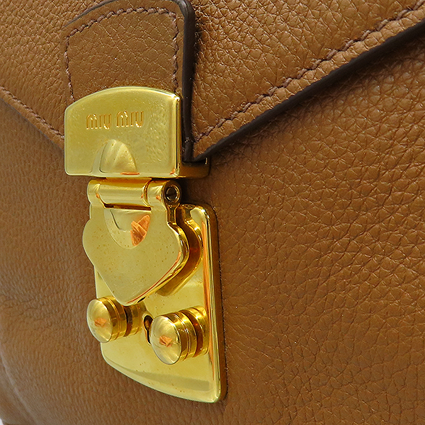 MiuMiu(�̿�̿�) 5BC001 ���� �÷� ���ڷ� �Ǵн� ����� [��������] �̹���4 - ���̺��� �߰���ǰ