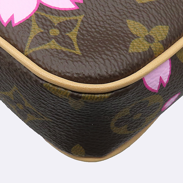 Louis Vuitton(���̺���) M13666 ���̺��� X ����ī�� Ÿī�� ���׷� ĵ���� ü�� ����� �Ǽ����� ü�� �Ŀ�ġ ����� [��������] �̹���5 - ���̺��� �߰���ǰ