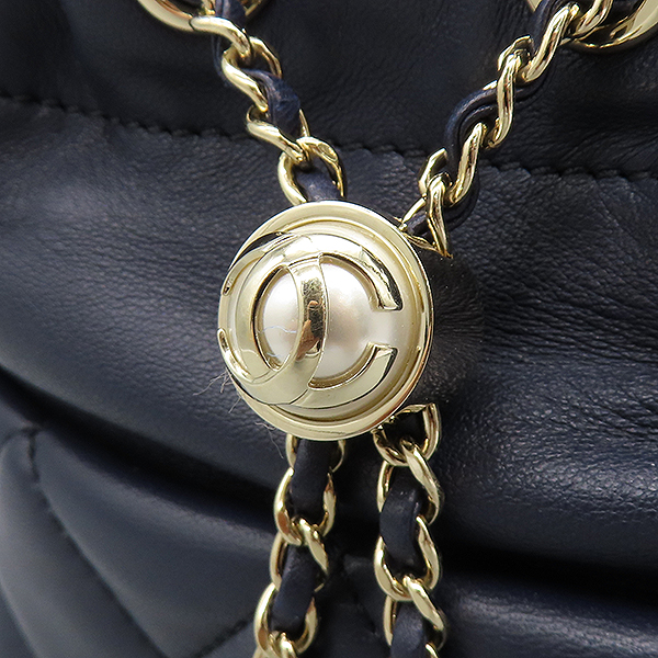Chanel(����) A42133 ���̺� �÷� ���� ���� CC �ΰ� ��� ��Ŷ ũ�ν��� [��������] �̹���4 - ���̺��� �߰���ǰ